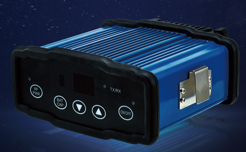 北斗海達(dá)TS7外掛電臺(tái) 北斗海達(dá)TS7外掛電臺(tái)